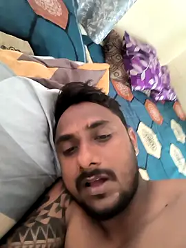 Snapshot of aryaaap chatting on February 19, 9:38 am aryaaap online show from February 19, 9:38 am