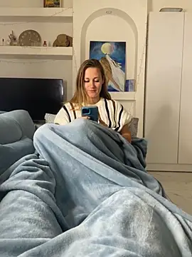 69 Degrees of Love online show from March 1, 10:39 am