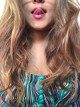 hotladki5 online show from February 8, 6:39 am