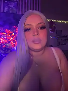 LaylaCupidd online show from December 19, 10:50 pm