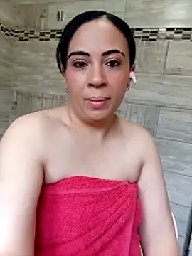 sexymaxine15 online show from November 26, 4:13 am