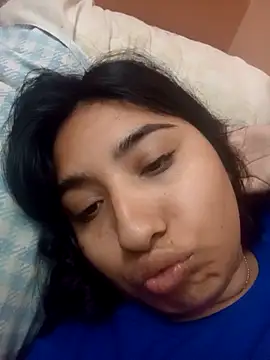 Snapshot of Bizcochitoc4 chatting on February 22, 9:41 am Bizcochitoc4 online show from February 22, 9:41 am