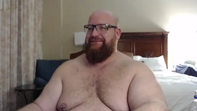 BigBearforCuddles online show from March 6, 2:30 am