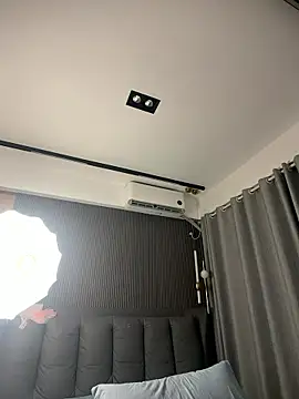 jiarenya online show from January 6, 1:59 pm