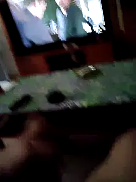 MomentoCaliente00 online show from December 21, 3:30 pm