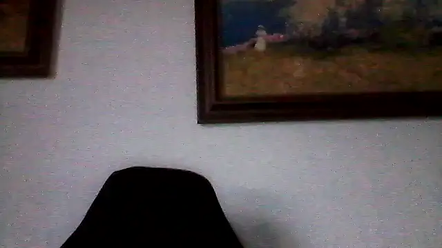 Snapshot of jean074213 chatting on January 15, 3:05 pm jean074213 online show from January 15, 3:05 pm