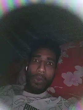 Snapshot of MH_Shuvo_Prince chatting on November 26, 6:42 pm MH Shuvo Prince online show from November 26, 6:42 pm