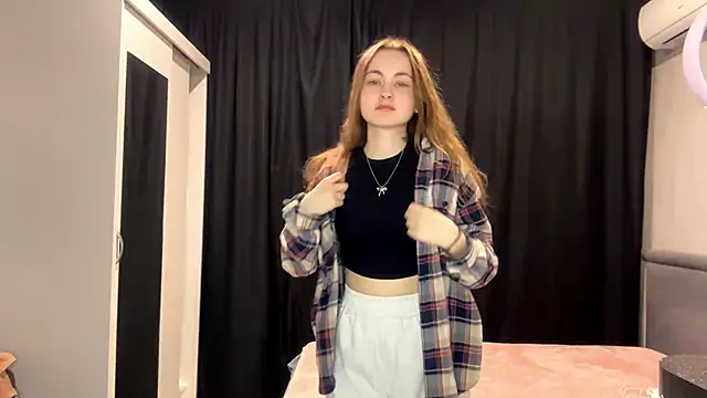 PrettyGhost online show from November 26, 3:13 pm