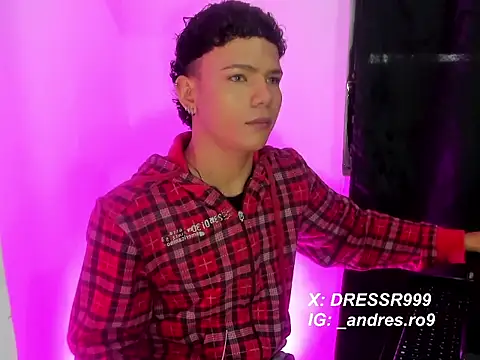 secret justin7 online show from December 4, 12:03 pm