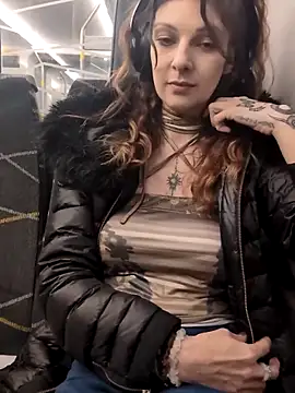 Snapshot of FreyaFucksFans chatting on January 31, 8:07 pm FreyaFucksFans online show from January 31, 8:07 pm