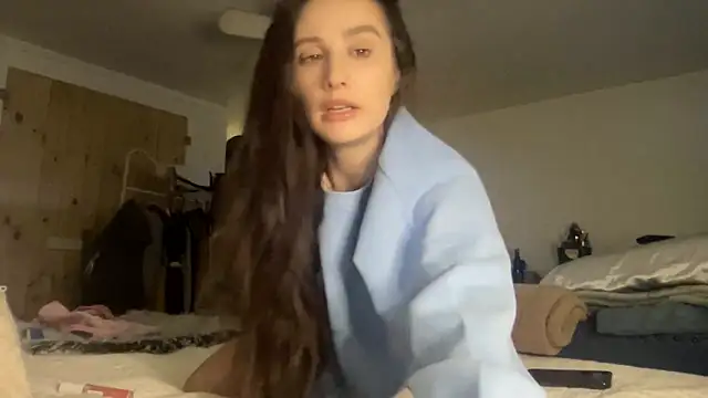 Snapshot of MysteriousMadam chatting on April 15, 12:06 am MysteriousMadam online show from April 15, 12:06 am