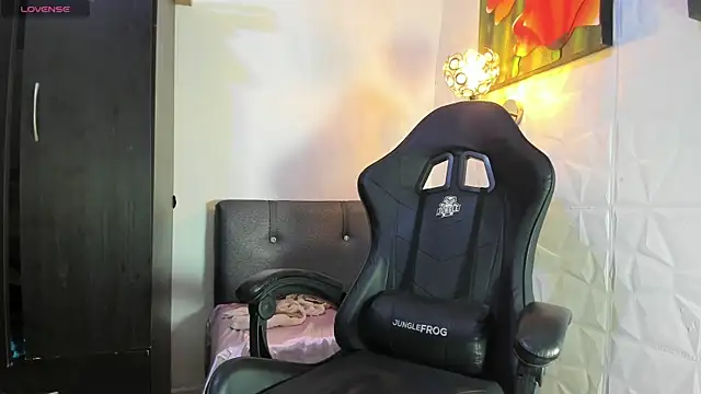 Miss clarepocahose online show from November 25, 2:22 am