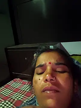 Uma sain online show from April 2, 10:40 pm