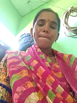 Uma sain online show from April 10, 10:09 am