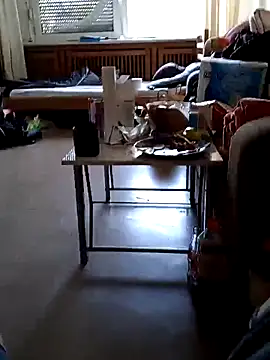 Snapshot of BushedScreed chatting on April 16, 4:08 pm BushedScreed online show from April 16, 4:08 pm