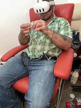 2addictivelyhorny online show from March 10, 2:22 pm