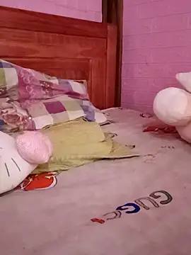 Lily-ross22 online show from April 7, 5:41 am