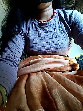 Snapshot of Punam_panjabi chatting on May 18, 4:07 am Punam panjabi online show from May 18, 4:07 am