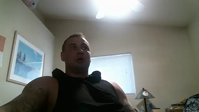 Honorablyrespectedgent online show from December 3, 11:25 pm