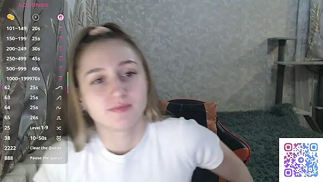 Ave Costly online show from January 12, 4:23 pm