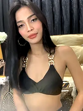 SexyPetiteAra online show from November 25, 8:25 am