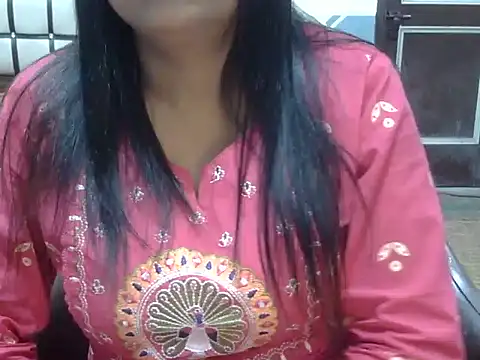 Snapshot of Harmanjeet_kaur chatting on June 19, 5:23 am Harmanjeet kaur online show from June 19, 5:23 am