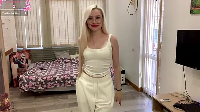 MistikMinx online show from December 17, 12:55 pm