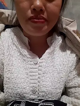 mai-mai-97 online show from December 2, 4:24 pm