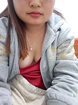 Snapshot of mai-mai-97 chatting on March 6, 2:19 am mai-mai-97 online show from March 6, 2:19 am