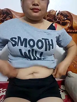 Snapshot of mai-mai-97 chatting on March 27, 11:54 am mai-mai-97 online show from March 27, 11:54 am