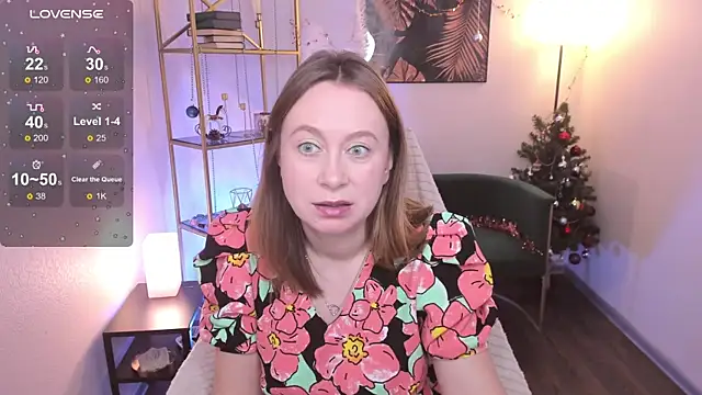 Brooke lover online show from December 20, 9:00 pm