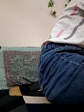 Sexolinaa online show from May 1, 1:43 am