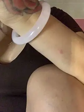 lana-kan online show from May 6, 3:24 am