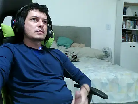 Fussador online show from November 27, 2:35 am