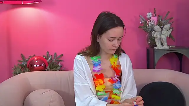 LilyLanes online show from January 12, 7:46 am