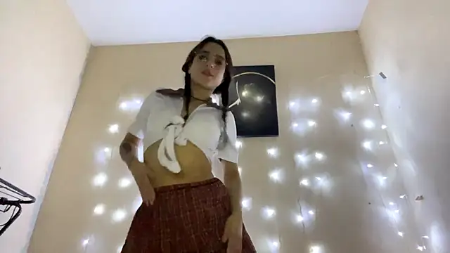 Kerrifan online show from November 25, 5:35 pm