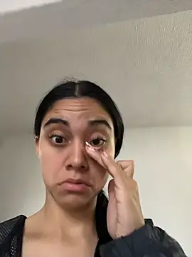 Miia moonn online show from November 27, 10:50 am