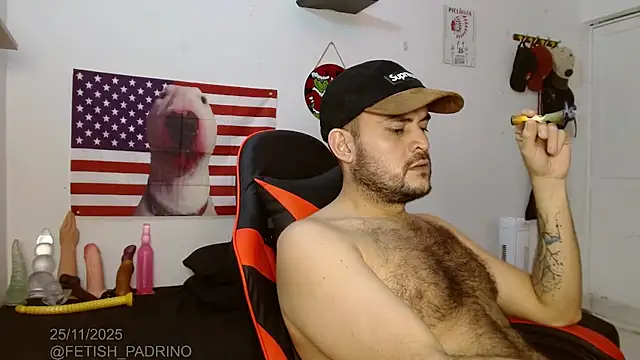 Snapshot of holegape chatting on November 26, 2:45 am holegape online show from November 26, 2:45 am