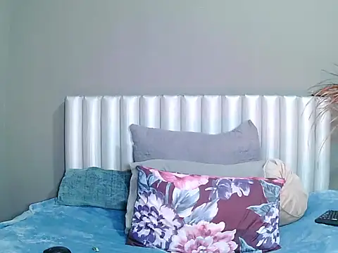 SavageHoney online show from November 28, 7:38 pm