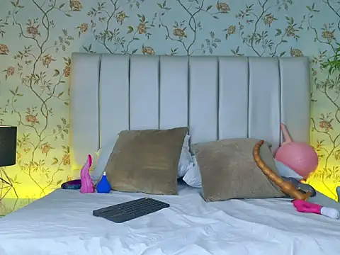 cata muakgb online show from February 6, 2:53 pm