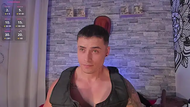 connorsmithvip online show from November 25, 10:32 pm