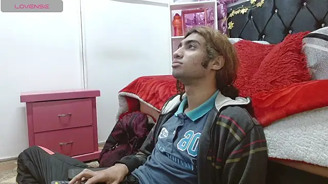 andresdark 07 online show from January 6, 2:59 am