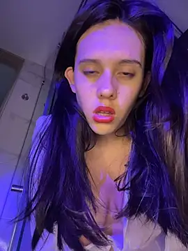 Samantafoxx  online show from December 18, 12:49 am