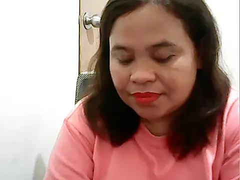 Snapshot of cutechubby chatting on April 21, 10:32 am cutechubby online show from April 21, 10:32 am