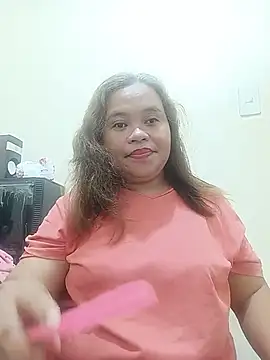 Snapshot of cutechubby chatting on July 25, 8:01 am cutechubby online show from July 25, 8:01 am