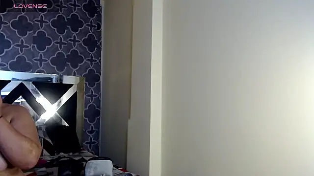 AdeleCruzz online show from January 12, 10:48 pm