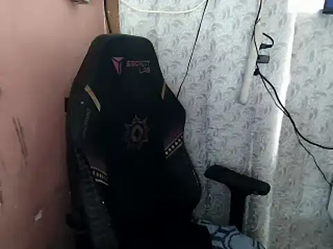 urSweetheart online show from February 3, 2:53 am