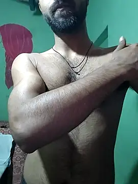 Snapshot of bigdick2299 chatting on February 20, 1:55 pm bigdick2299 online show from February 20, 1:55 pm