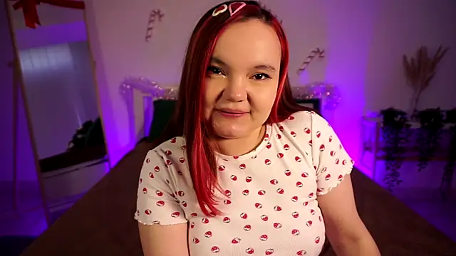 Rose Luvv online show from December 19, 7:26 am