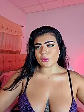 Modelsalo online show from December 2, 4:35 pm